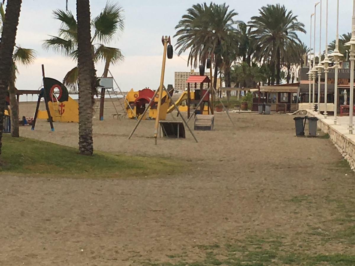 Apartamento Paseo Maritimo Antonio Banderas Malaga Zewnętrze zdjęcie